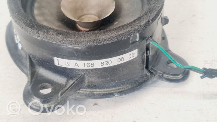 Mercedes-Benz A W168 Enceinte de porte arrière A1688200502