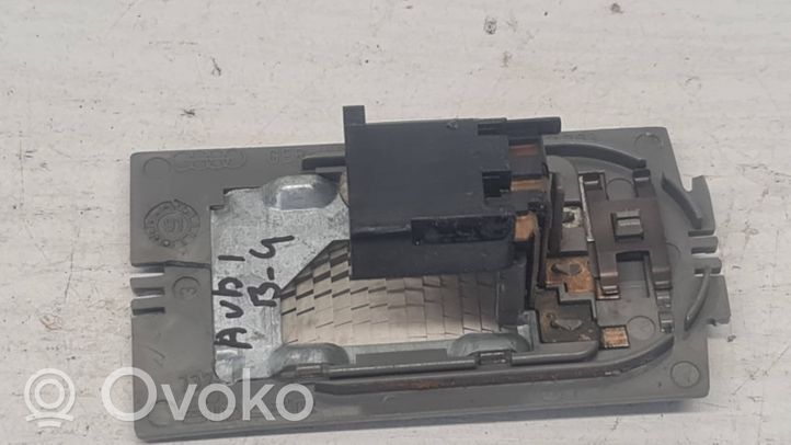 Audi 80 90 S2 B4 Światło fotela przedniego 441947303A