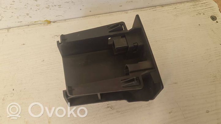 Ford Focus AUX in-socket connector 7M5T19A164AA