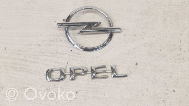 Opel Astra G Logo/stemma case automobilistiche 