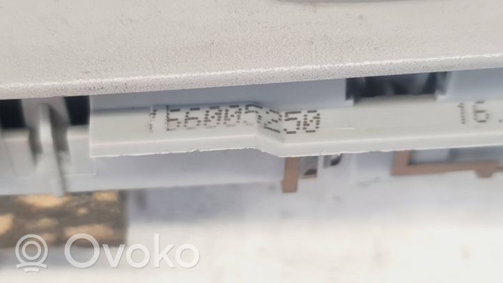 Nissan Primera Inne oświetlenie wnętrza kabiny 166005250