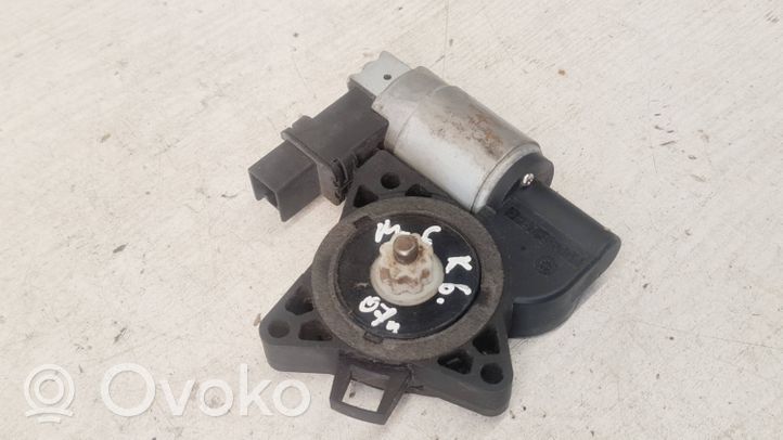 Mazda 6 Moteur de lève-vitre de porte arrière TD776408