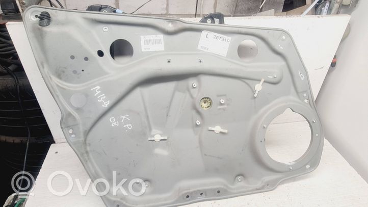 Mercedes-Benz B W245 Mechanizm podnoszenia szyby przedniej bez silnika A1697202779