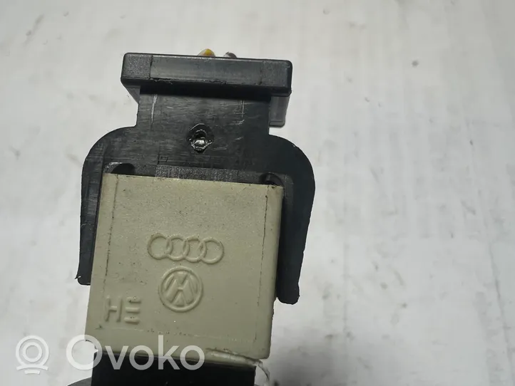 Audi A6 S6 C6 4F Sensore temperatura interna 4F0220539