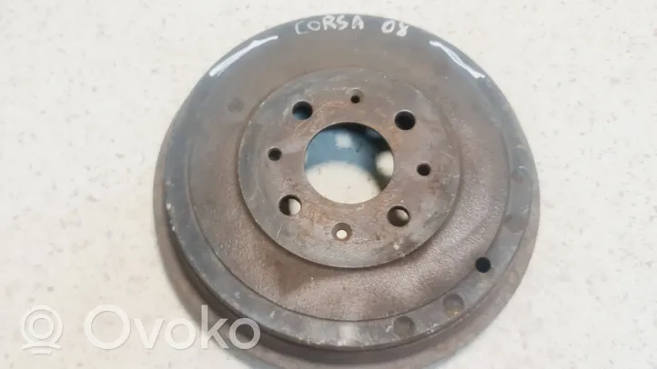 Opel Corsa D Tambour de frein arrière 55701380