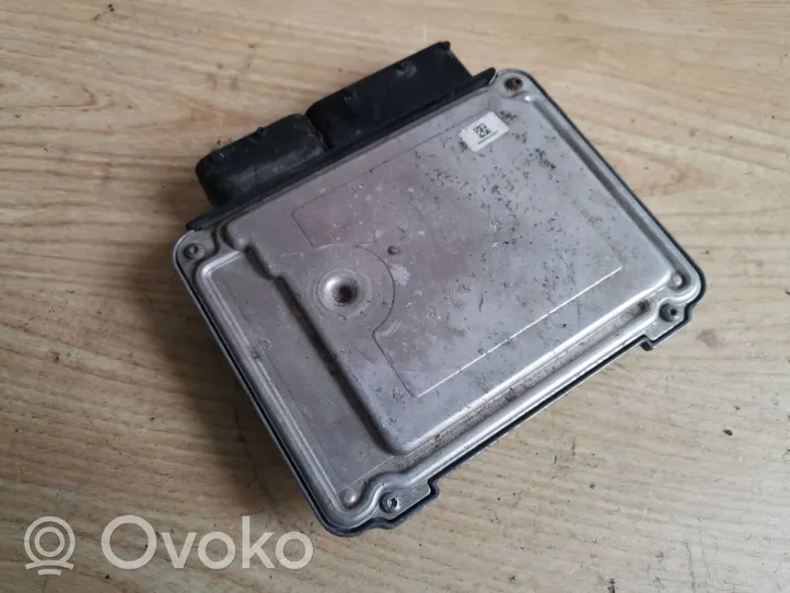 Volkswagen Tiguan Sterownik / Moduł ECU 03C907309M