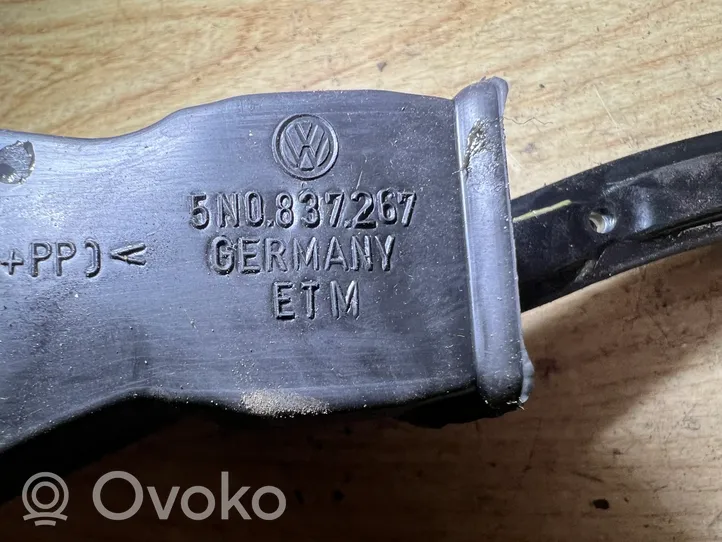 Volkswagen Tiguan Ogranicznik drzwi przednich 5N0837249A