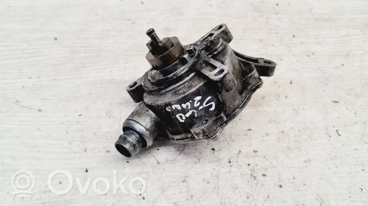 Volvo S60 Vacuum pump 08658230