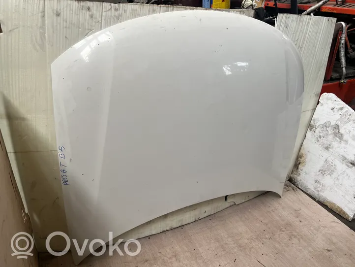 Volkswagen PASSAT B5 Engine bonnet/hood 3B0823031E