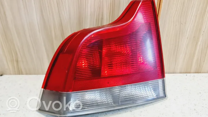 Volvo S60 Feux arrière / postérieurs 8664079