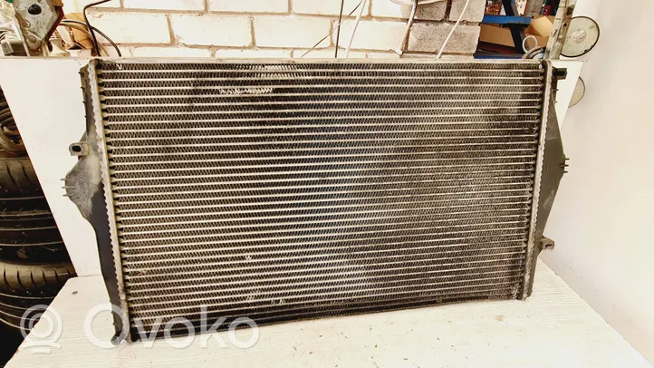 Volvo S60 Radiatore intercooler 8671694