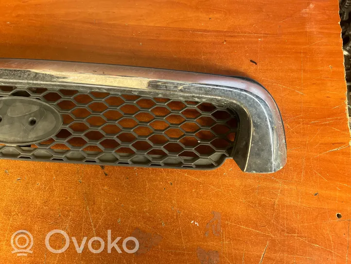 Hyundai Santa Fe Grille de calandre avant 8635126900