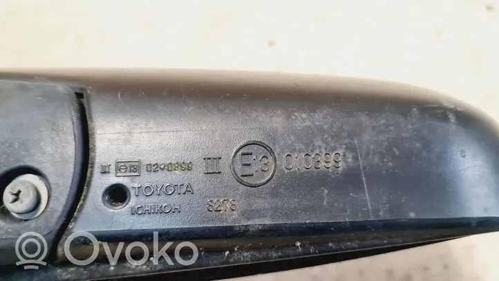 Toyota Yaris Elektryczne lusterko boczne drzwi przednich E13010399