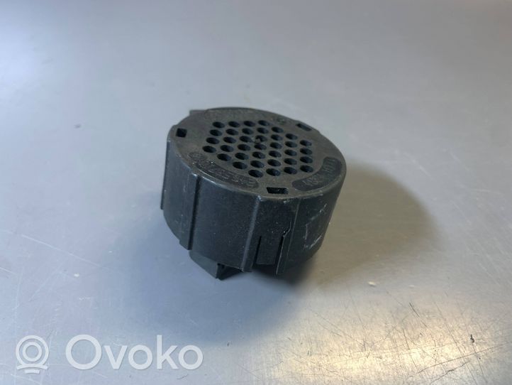 BMW 3 E90 E91 Capteur PDC aide au stationnement 6903102