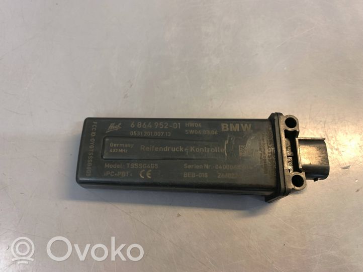 BMW X5 F15 Centralina della pressione pneumatico 6864952