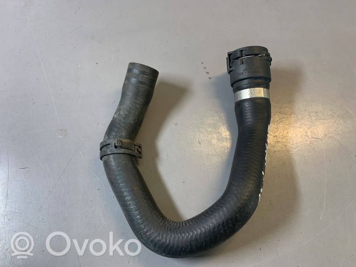 BMW 5 E60 E61 Tubo flessibile del liquido di raffreddamento del motore 6917699