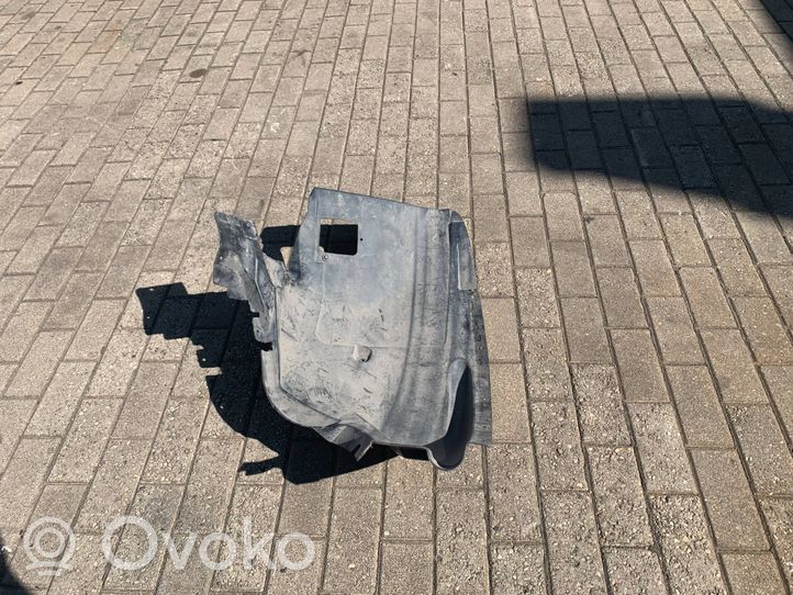 BMW X5 E70 Etupyörän sisälokasuojat 51718046301