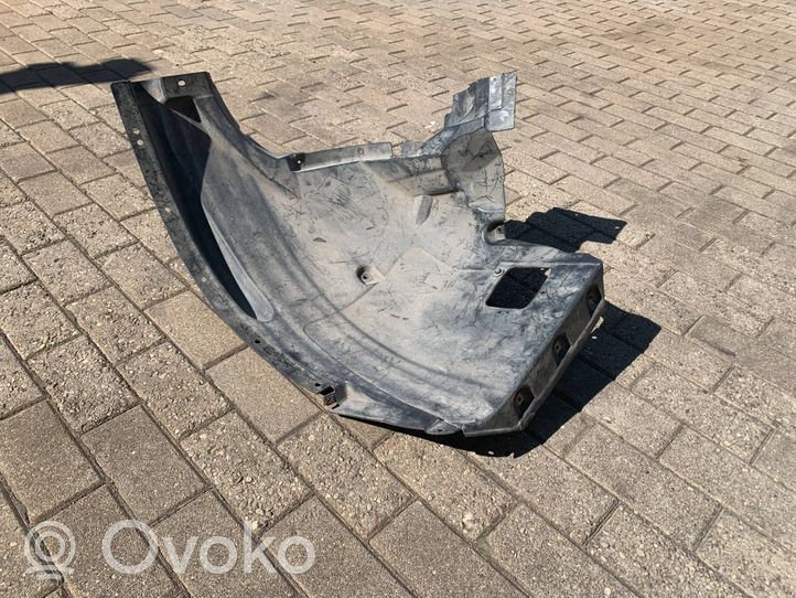 BMW X5 E70 Etupyörän sisälokasuojat 51718046301