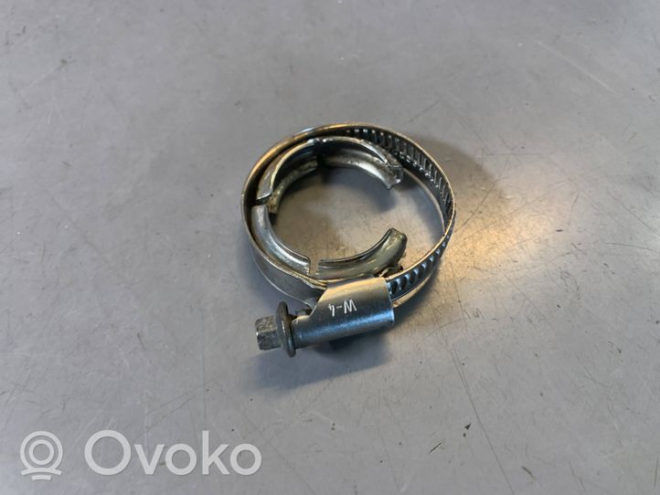 BMW X6 F16 EGR vamzdelis (-iai)/ žarna (-os) 11717786146