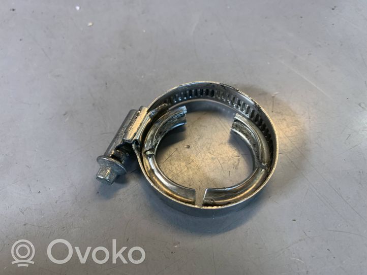 BMW X6 F16 EGR vamzdelis (-iai)/ žarna (-os) 11717786146