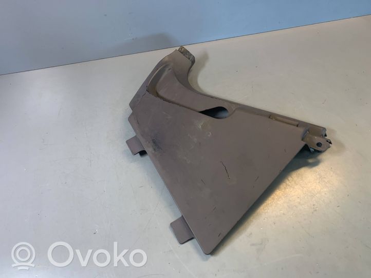 BMW 7 E38 Kita panelės detalė 8125919