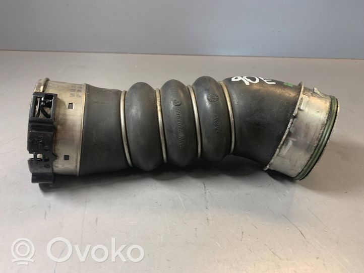 BMW X5 E70 Tube d'admission de tuyau de refroidisseur intermédiaire 7807985