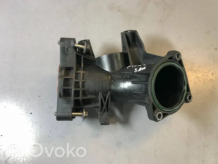 BMW 5 F10 F11 Autres pièces compartiment moteur 11617823244