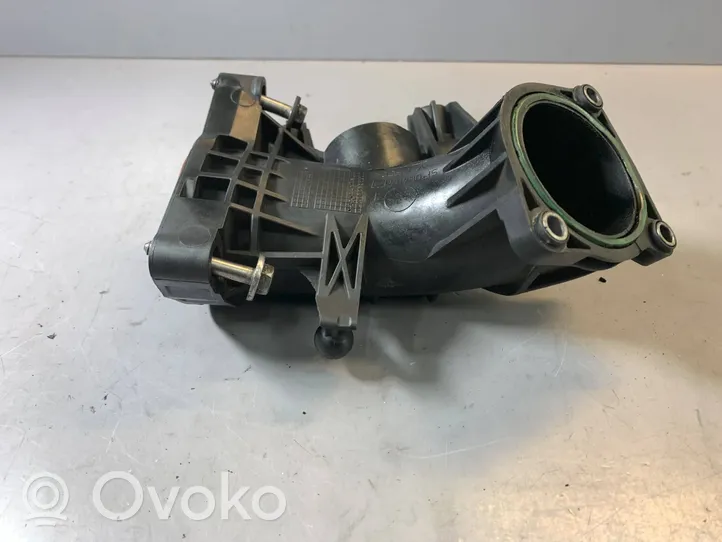 BMW 5 F10 F11 Autres pièces compartiment moteur 11617823244