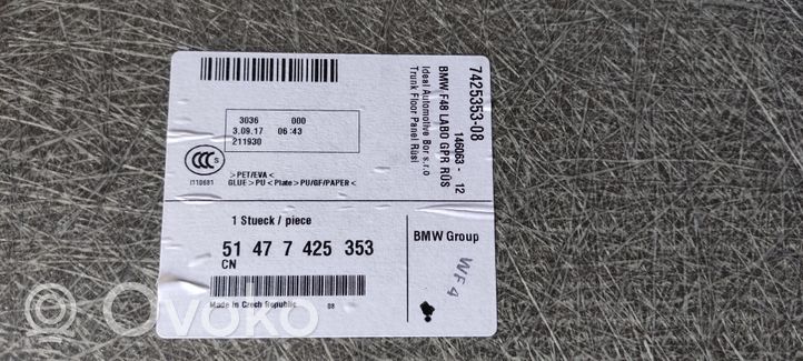 BMW X1 F48 F49 Tavaratilan pohjan tekstiilimatto 7425353