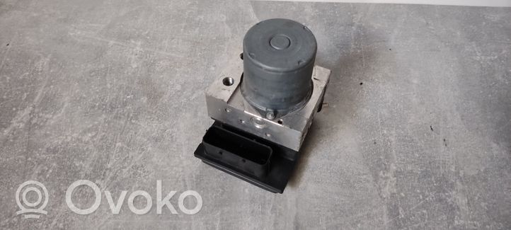 6794703 BMW Z4 E89 ABS Pump, 100.00 € | RRR