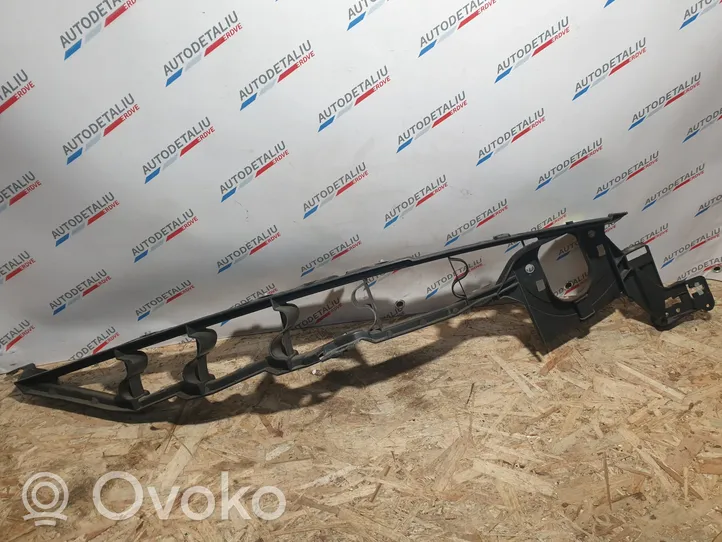 BMW X5 E70 Supporto di montaggio del parafango 7157990