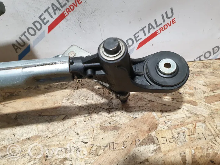 BMW X5 E70 Front wiper linkage and motor 7200536