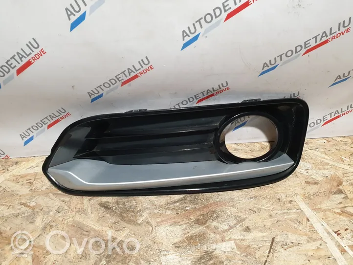 BMW 1 F20 F21 Mascherina/griglia fendinebbia anteriore 7383758