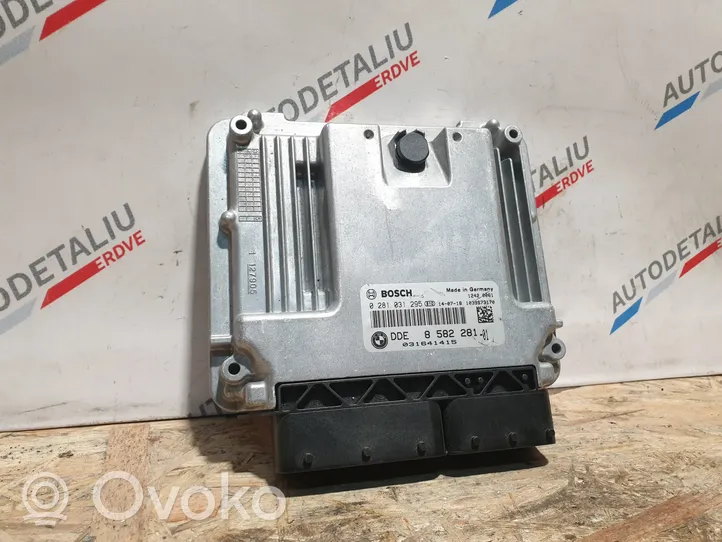 BMW 4 F32 F33 Sterownik / Moduł ECU 8582281