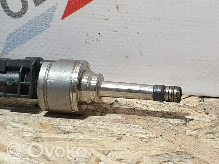 BMW X1 F48 F49 Fuel injector 8656548