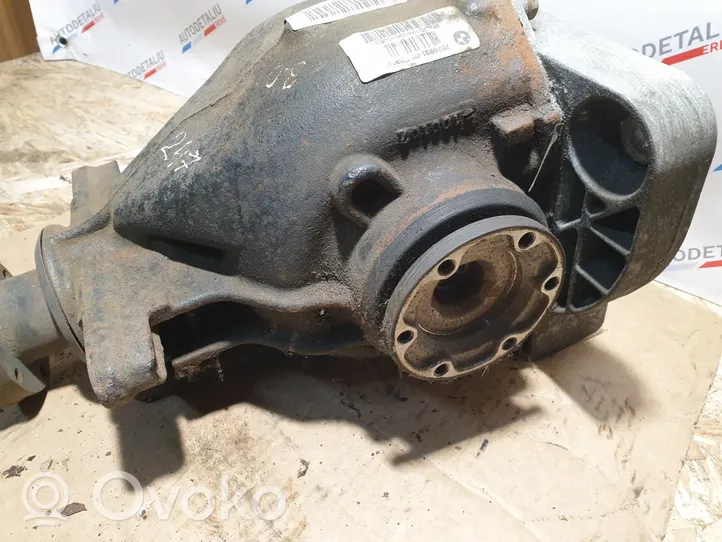 BMW 5 E60 E61 Rear differential 7526931