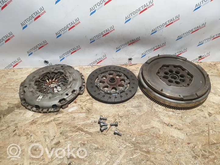 BMW X1 F48 F49 Clutch set kit 8671944