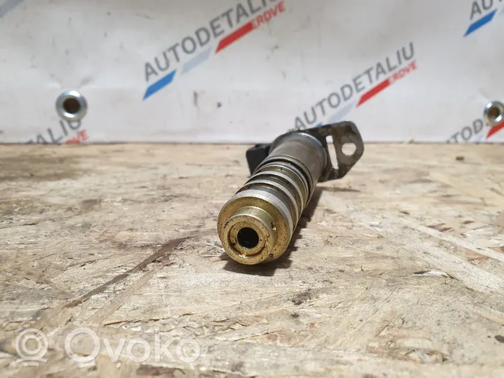 BMW X5 E70 Paskirstymo velenėlio adaptacijos vožtuvas (vanos vožtuvas) 7585776