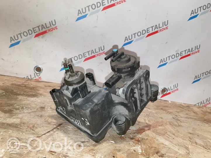 BMW 1 F20 F21 Serbatoio del vuoto 8514207