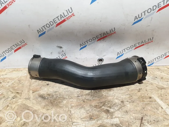 BMW 1 F20 F21 Tube d'admission de tuyau de refroidisseur intermédiaire 7810616