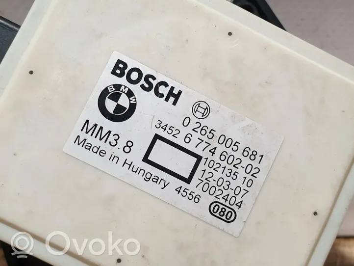 BMW X5 E70 Sensor ESP de aceleración de frecuencia del intermitente 6774602