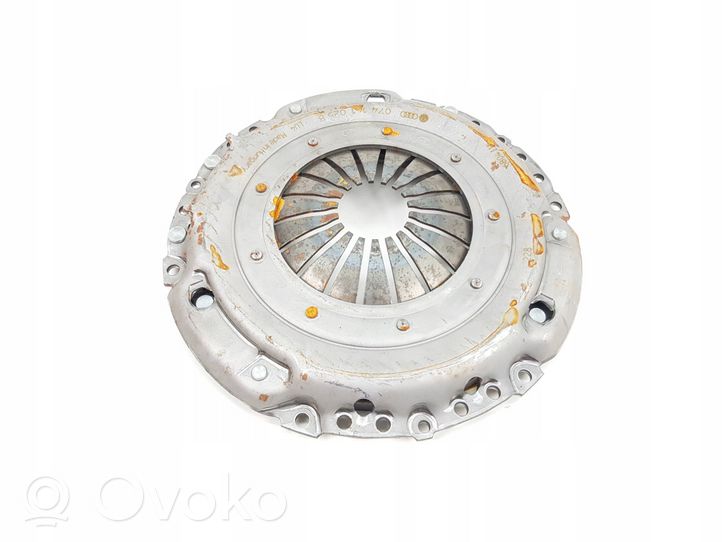 Volkswagen PASSAT B3 Pressure plate 074141025B