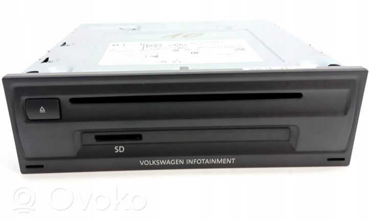 Volkswagen e-Up Radio/CD/DVD/GPS-pääyksikkö 3Q0035840A