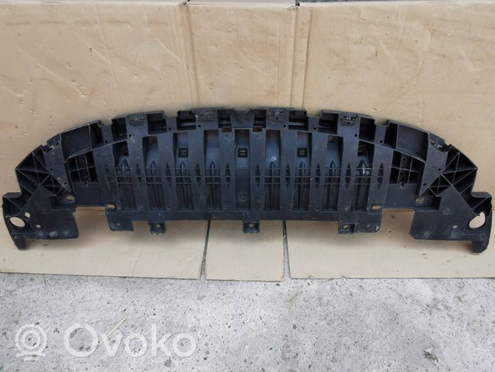 Renault Megane III Front bumper skid plate/under tray 622355333R