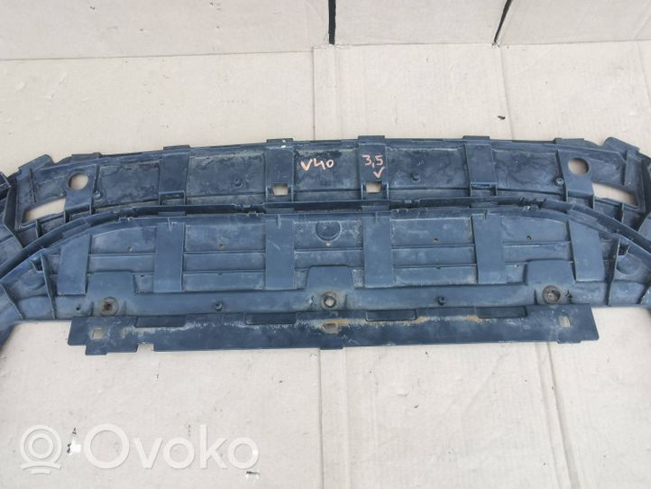 Volvo V40 Osłona pod zderzak przedni / Absorber 31383735