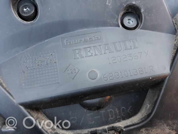 Renault Kangoo II Maskownica / Grill / Atrapa górna chłodnicy 623101381R