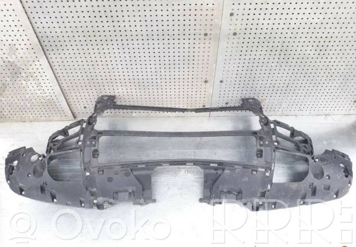 L8B2-17E778-A Land Rover Defender Front bumper, 164.71 € | RRR