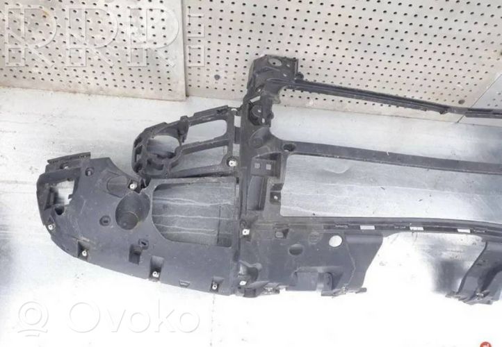 Land Rover Defender Etupuskuri L8B2-17E778-A