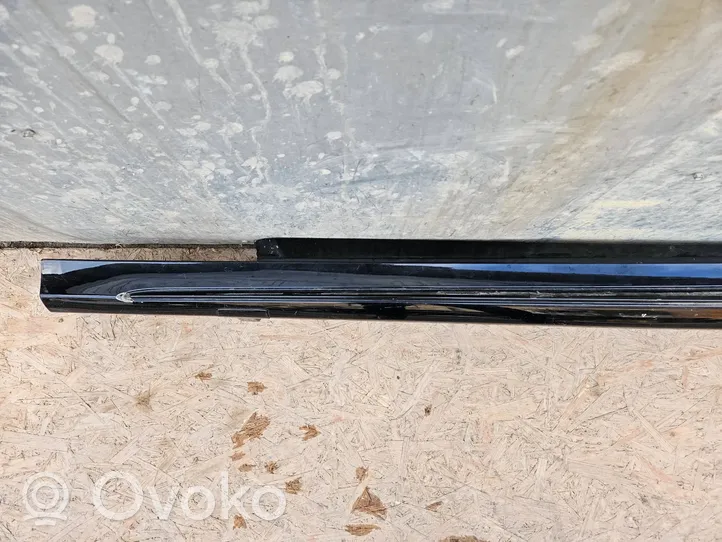 Mercedes-Benz C AMG W205 Sill A2056902540