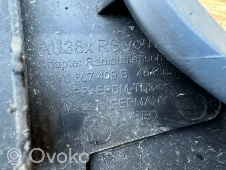 Audi RS3 8Y Coin du pare-chocs avant 8Y0807437M